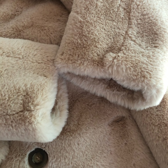 New: Free People x Revolve Kate Faux Fur Oversized Coat. Size Small - Picture 10 of 14